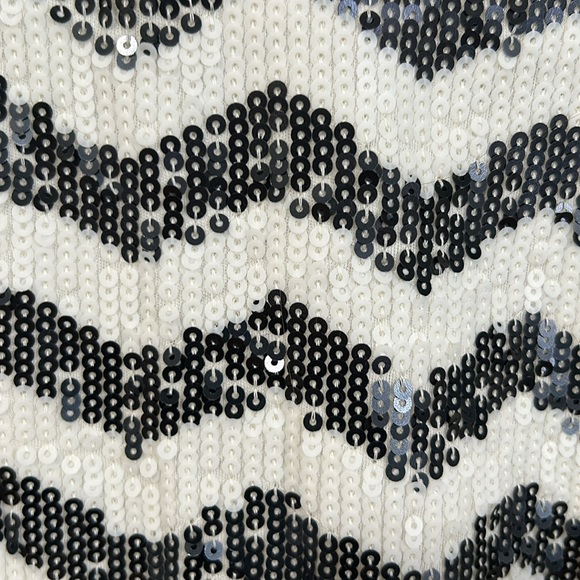J Crew Sequined Tank Top Chevron Black White Medium 100% cotton - Picture 6 of 14